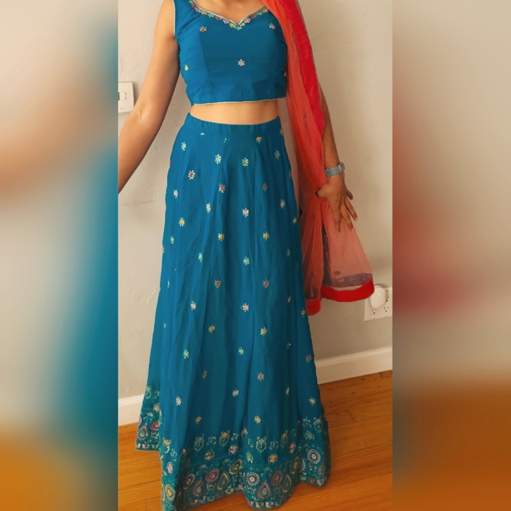 Teal Lehenga set with Dupatta